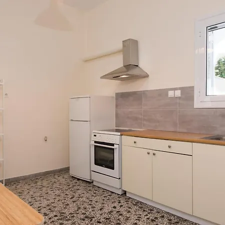 Spacious On The Beachfront 度假居 *