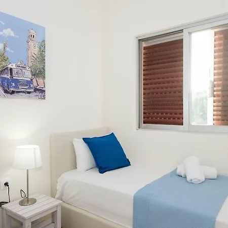 Spacious On The Beachfront * Melíssion