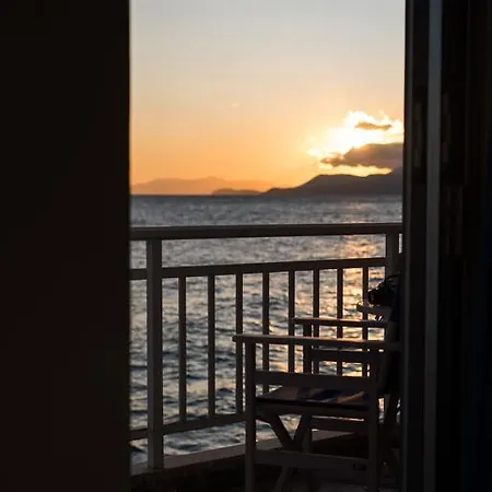 Spacious On The Beachfront *