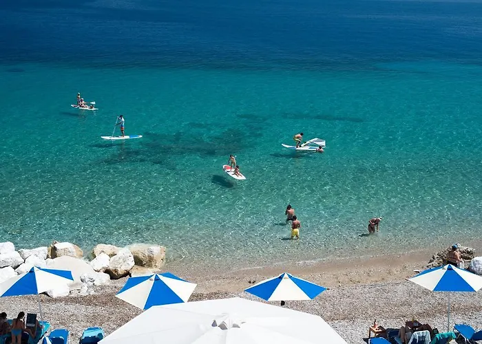 Spacious On The Beachfront *