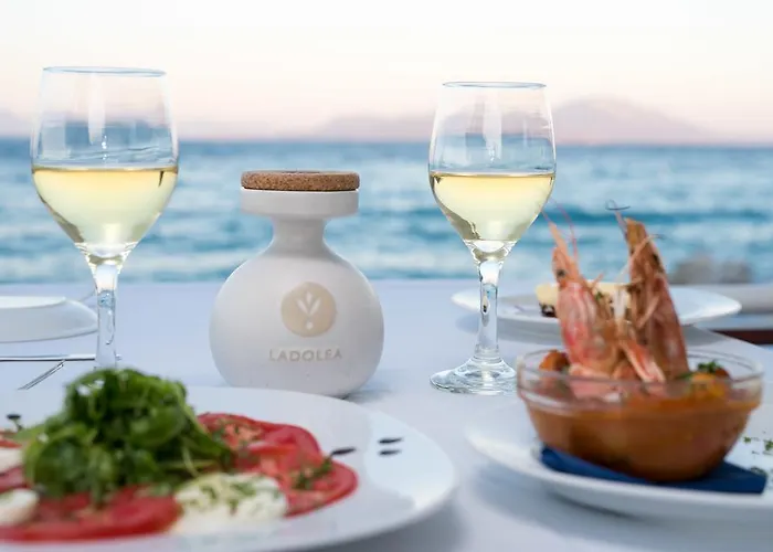 Spacious On The Beachfront Vakantiehuis *