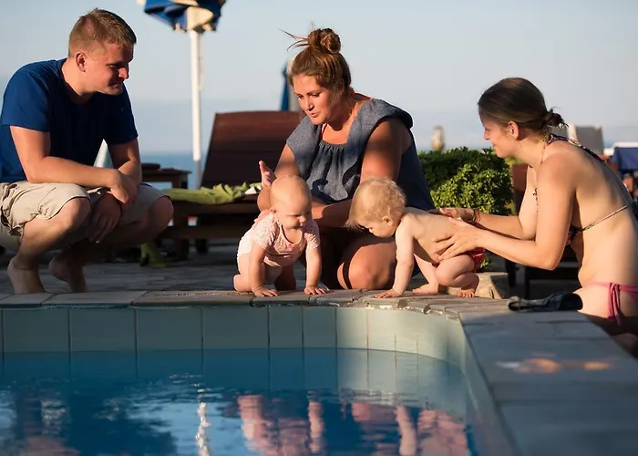 Spacious On The Beachfront * Melíssion