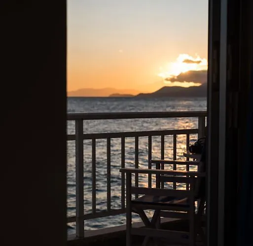 Spacious On The Beachfront *